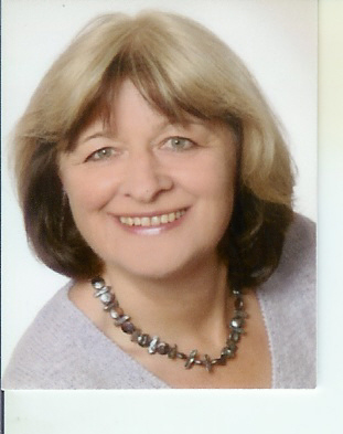 Edith Riester